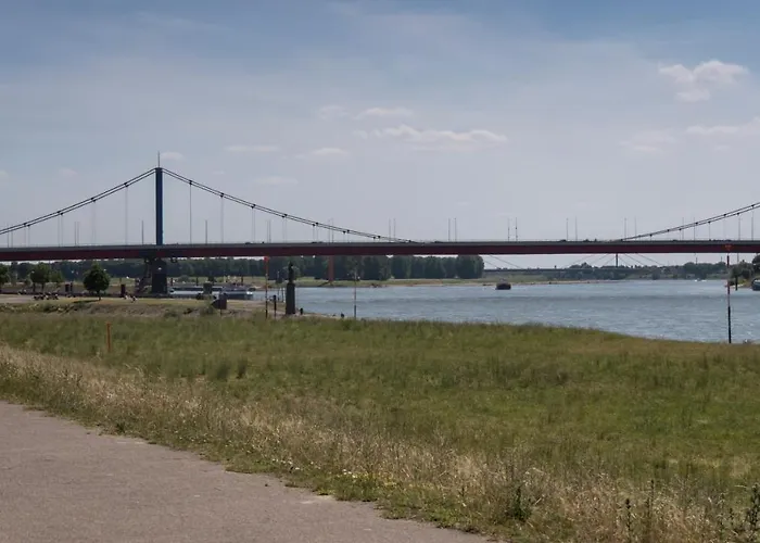 Rheinaue Апартаменты